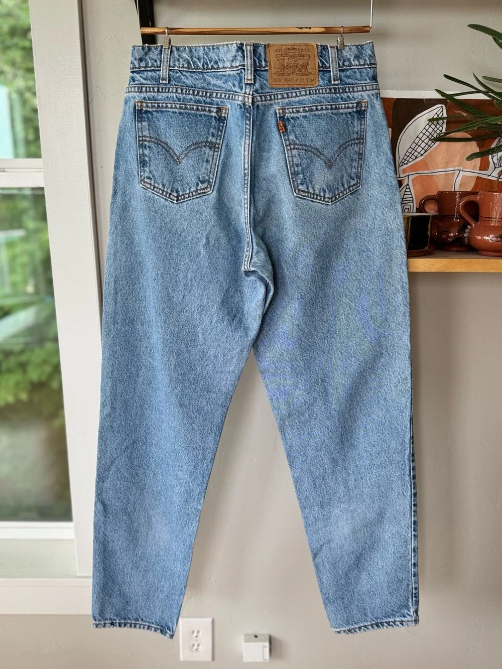 Vintage 90s Levi’s 550 Orange Tab Denim Relaxed Fit Tapered Leg Jeans 33 x 34